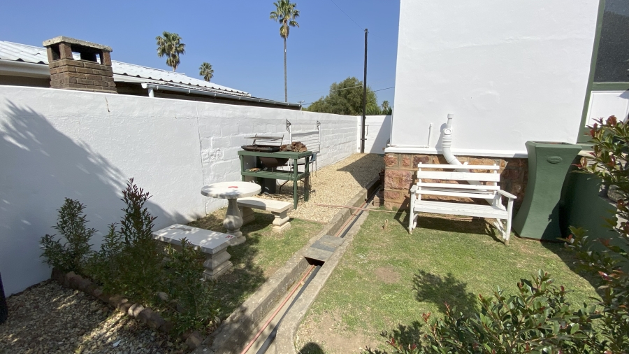 2 Bedroom Property for Sale in Swellendam Western Cape